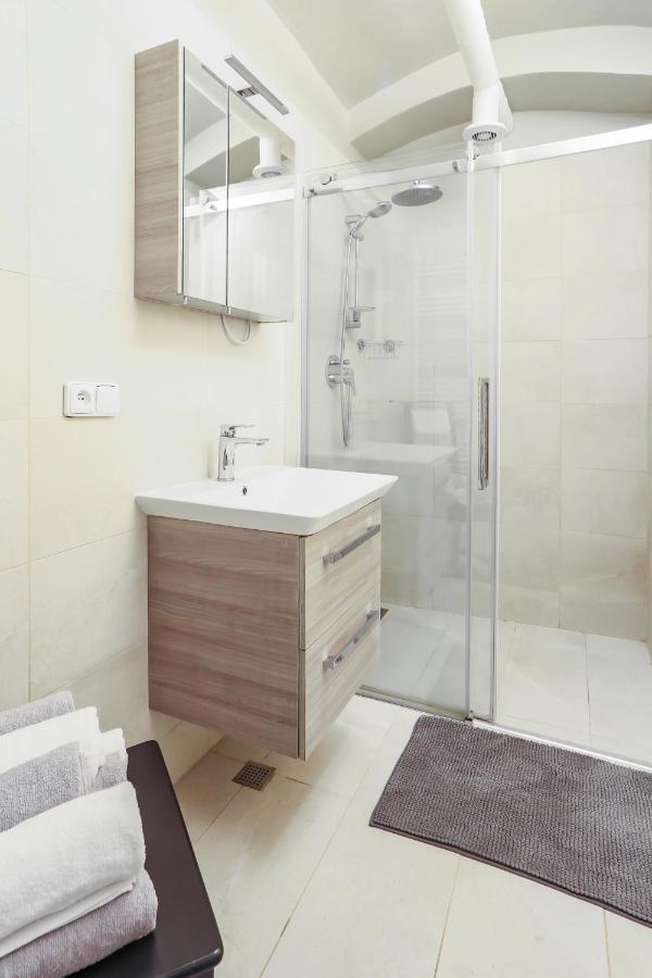 Appartement Bruno à Prague Extérieur photo